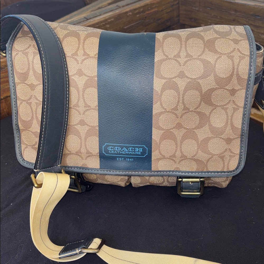 Coach 🚨 vintage Heritage Stripe Signature monogram messenger Shoulder Bag Y2K